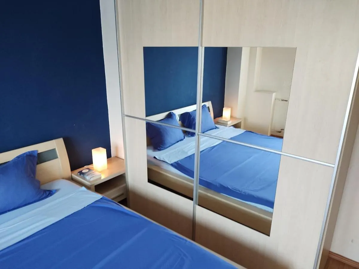 Wenie Apartment By EasyBucarest